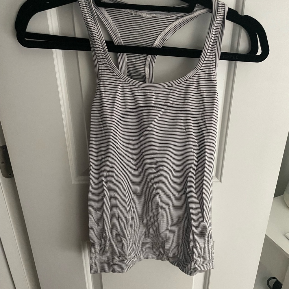 Lululemon stripe tank size 4